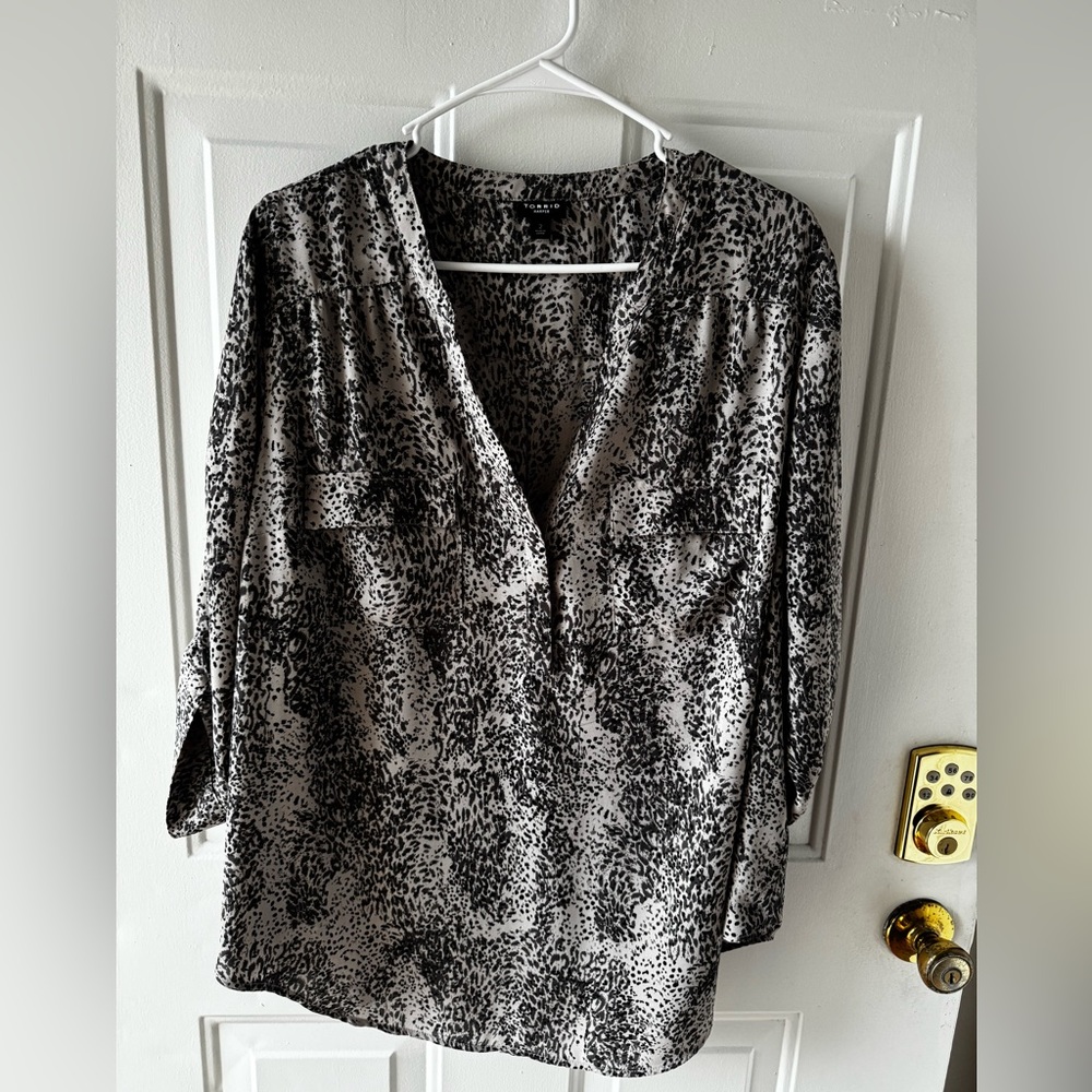 Torrid Animal Print Blouse NWOT